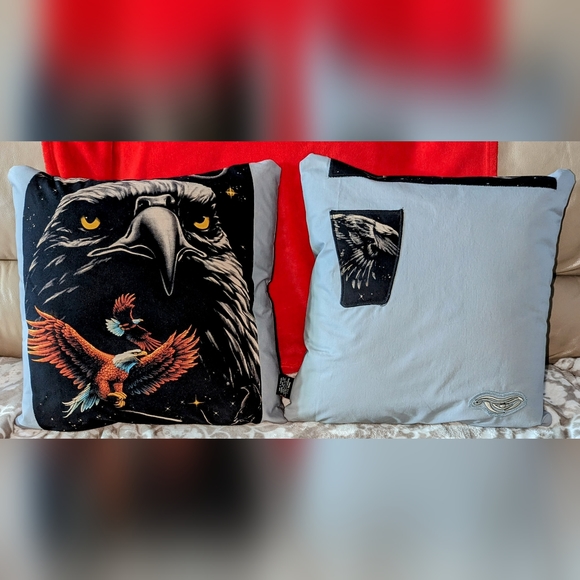 Eagle 🦅 Pillow Set - Picture 3 of 17